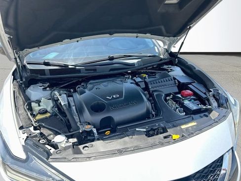 Used 2022 Nissan Maxima SV w/ Floor Mat Group FWD image 29