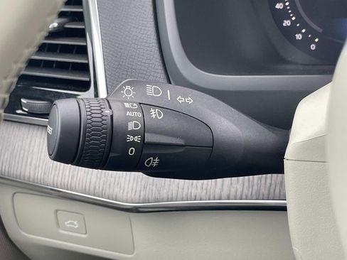 Certified 2023 Volvo XC90 B5 Plus w/ Protection Package Premier AWD/4WD image 24