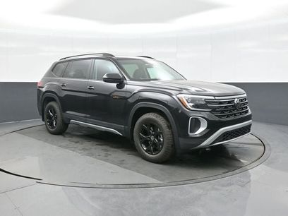 New 2026 Volkswagen Atlas Peak Edition