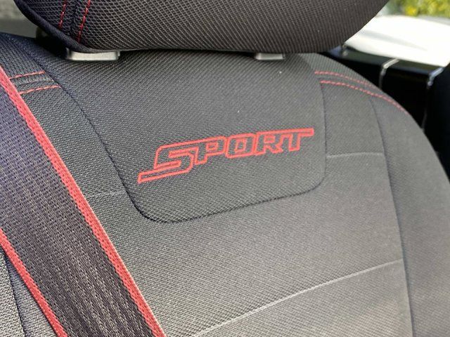 Used 2018 Ford F150 XLT w/ Equipment Group 302A Luxury AWD/4WD image 32