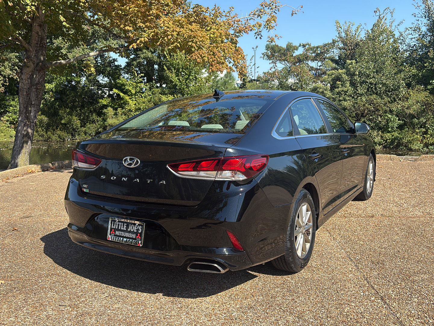 Used 2018 Hyundai Sonata SE FWD image 4
