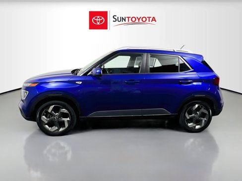 Used 2024 Hyundai Venue SEL FWD image 28