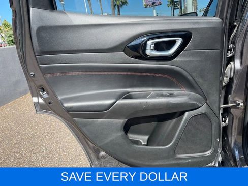 Used 2023 Jeep Compass Trailhawk w/ Trailhawk Elite Group AWD/4WD image 15