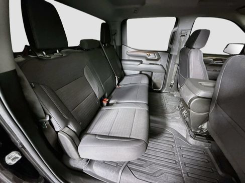 Used 2023 GMC Sierra 1500 SLE AWD/4WD image 25