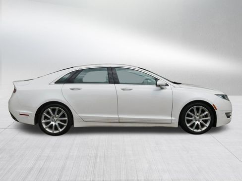 Used 2015 Lincoln MKZ Hybrid w/ Equipment Group 201A Select FWD image 8