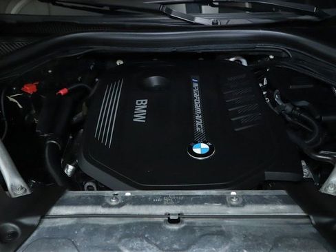 Used 2019 BMW X4 M40i w/ Executive Package image 39