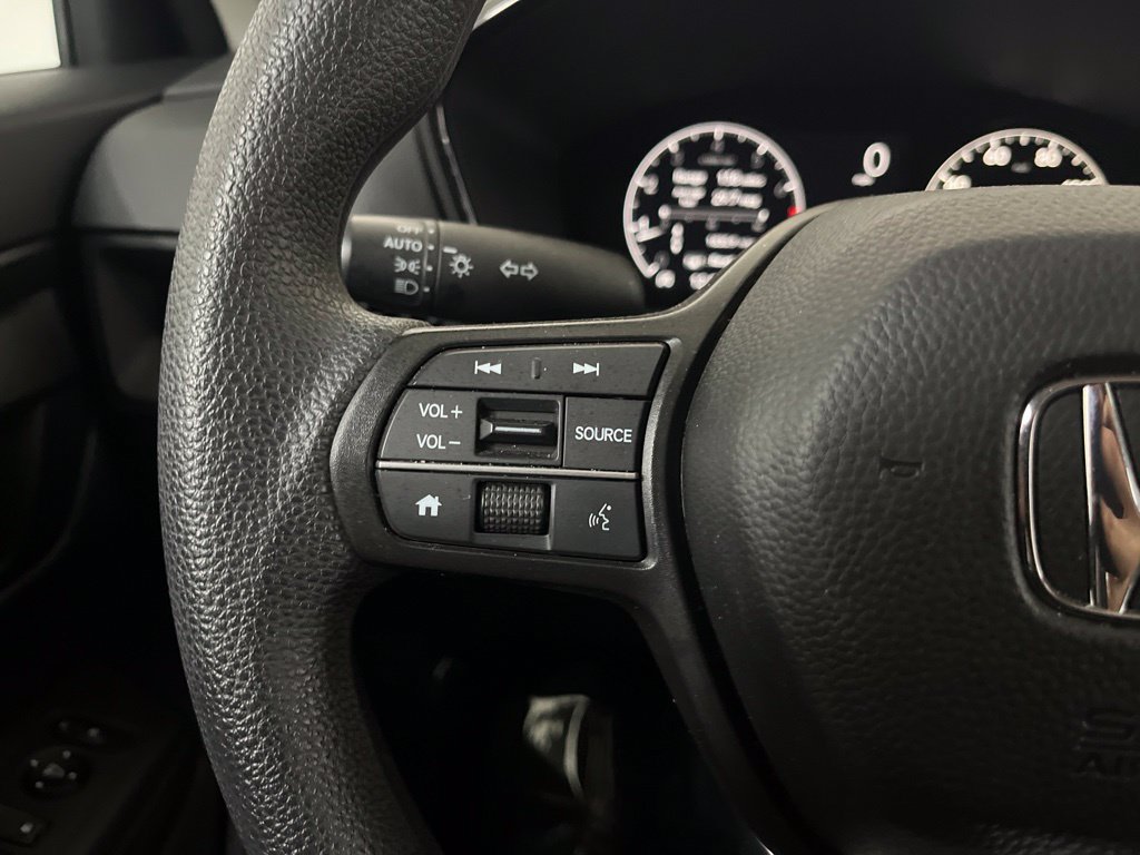 Used 2025 Honda CR-V EX image 55