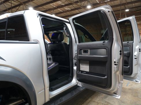 Used 2014 Ford F150 Raptor w/ Equipment Group 801A Luxury image 47