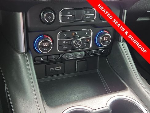 Used 2023 Chevrolet Tahoe Z71 w/ Luxury Package AWD/4WD image 21