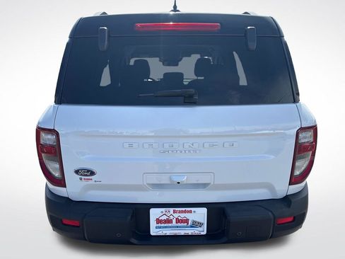 Used 2025 Ford Bronco Sport Outer Banks image 4