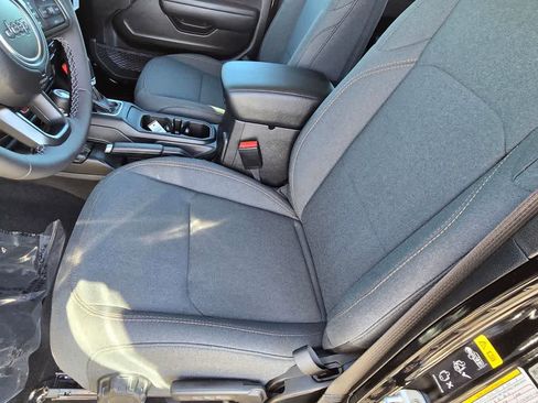 New 2026 Jeep Wrangler Unlimited Sport image 12