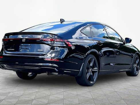 Used 2023 Honda Accord Sport image 6