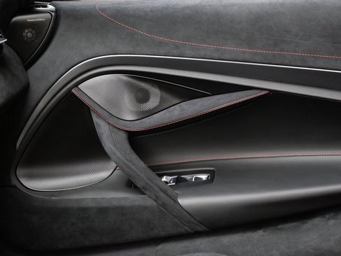 New 2025 McLaren 750S Spider image 20