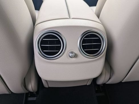 Used 2023 Mercedes-Benz E 350 Sedan image 23