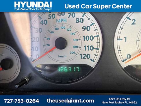 Used 2007 Chrysler Town & Country LX w/ Popular Equipment Group II FWD image 12