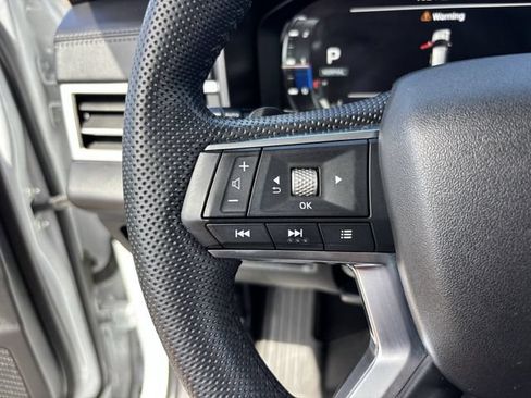 Used 2023 Mitsubishi Outlander SEL FWD image 28