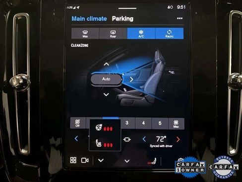 Used 2025 Volvo XC40 B5 Plus image 51