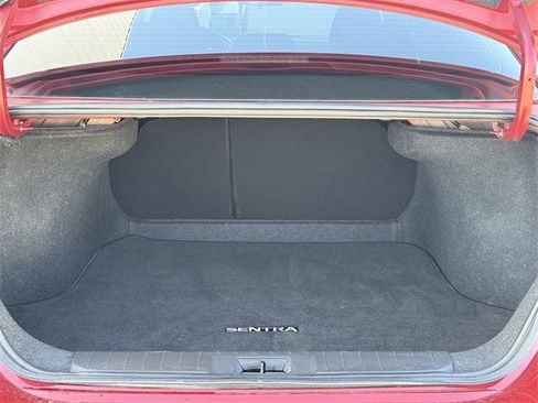 Used 2024 Nissan Sentra SR image 32