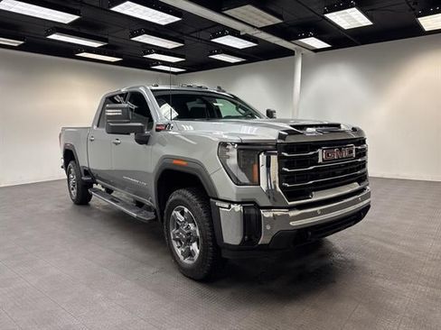 New 2026 GMC Sierra 2500 SLE w/ SLE Value Package; AWD/4WD image 7