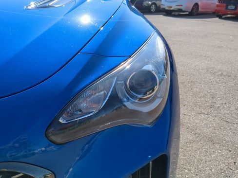 Used 2021 Kia Stinger GT-Line w/ Sun & Sound Package image 11