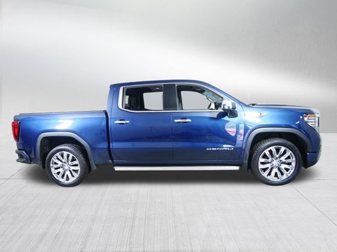 Certified 2022 GMC Sierra 1500 Denali w/ Denali Reserve Package AWD/4WD image 8