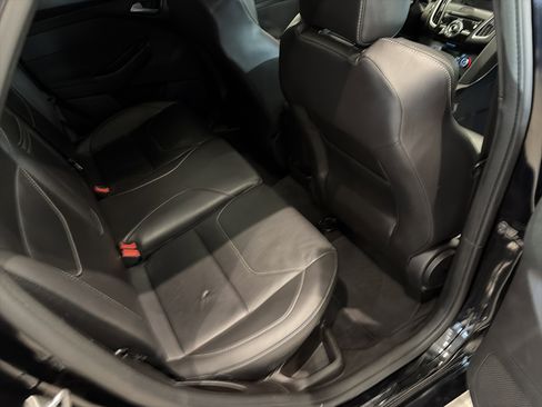 Used 2016 Ford Focus ST w/ Equipment Group 402A image 17