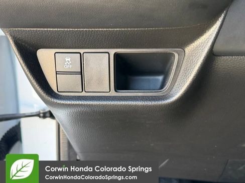 Used 2025 Honda HR-V Sport image 18