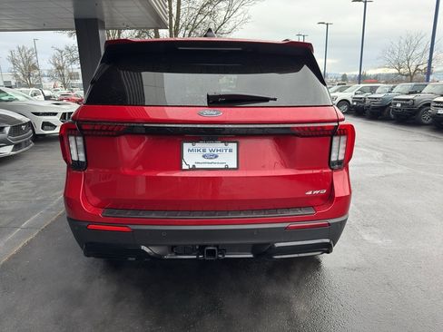 New 2026 Ford Explorer ST-Line w/ ST-Line Street Pack image 5