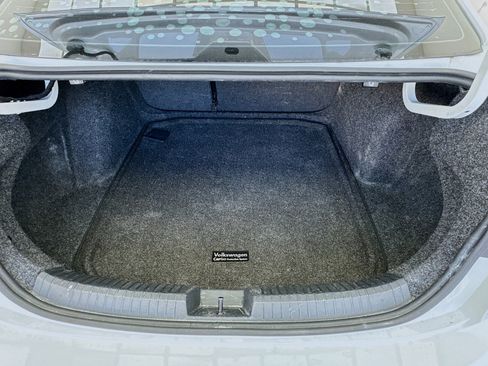 Used 2019 Volkswagen Jetta SEL FWD image 17
