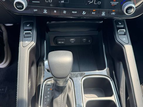 Used 2025 Kia Telluride SX X-Line AWD/4WD image 21