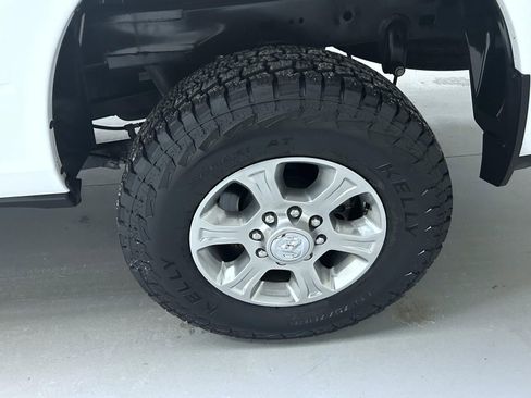 Used 2024 RAM 2500 Big Horn image 22