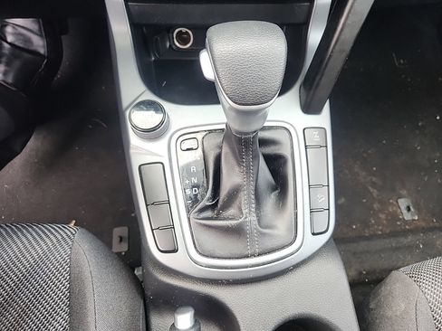 Used 2021 Kia Seltos LX AWD/4WD image 12