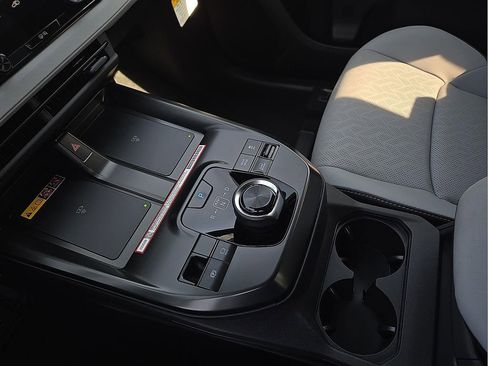 New 2026 Subaru Solterra Premium image 21