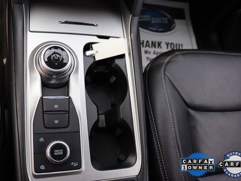 Used 2020 Ford Explorer XLT w/ Comfort Package image 23