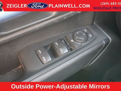 Used 2022 Chevrolet Silverado 3500 W/T w/ WT Convenience Package AWD/4WD image 27