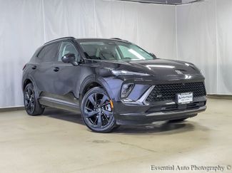 Used 2025 Buick Envision Sport Touring video 2