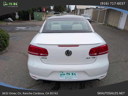 Used 2012 Volkswagen Eos Komfort image 10
