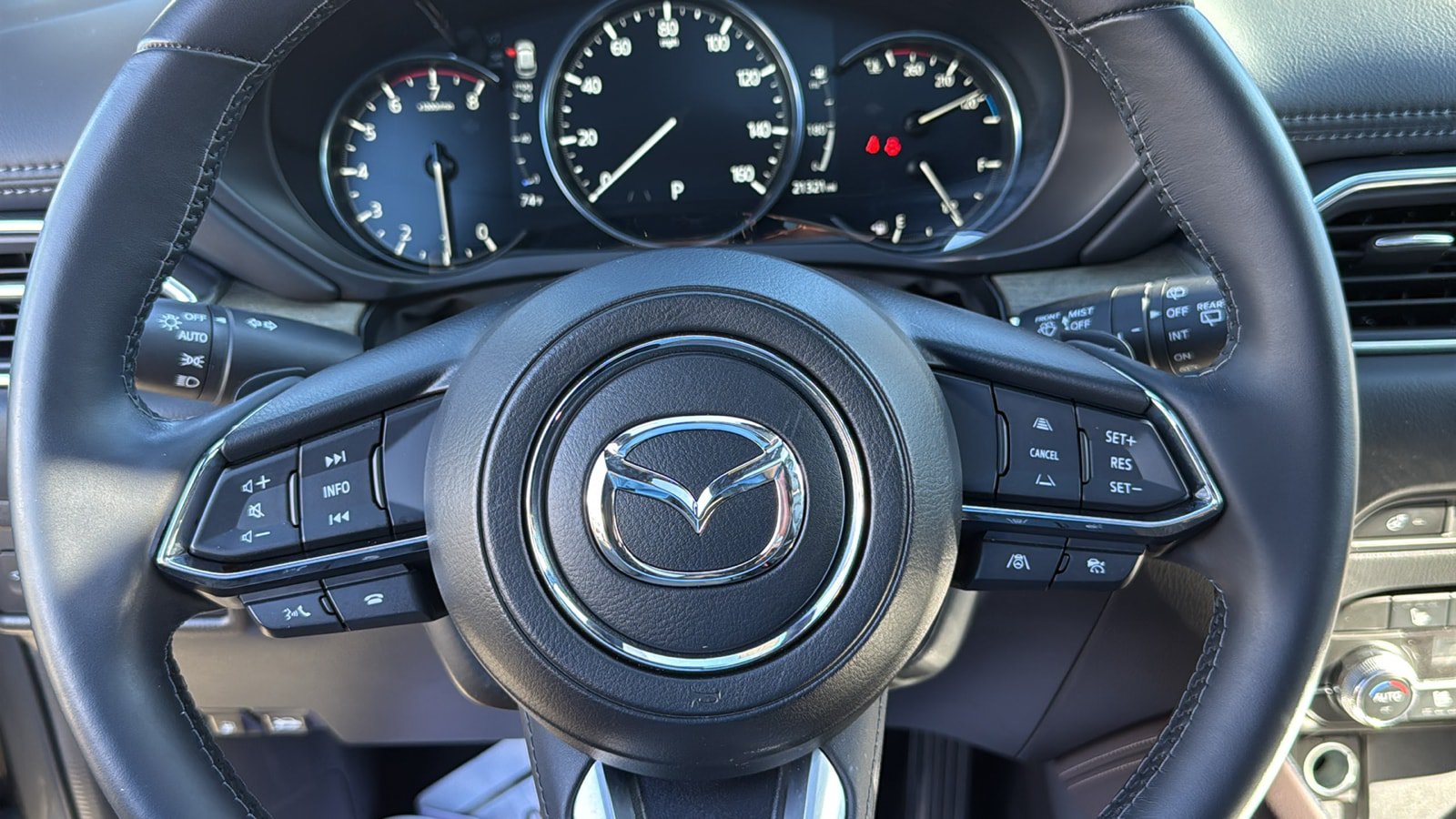 Certified 2025 MAZDA CX-5 Signature AWD/4WD image 11