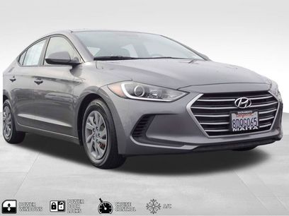Used 2018 Hyundai Elantra SE