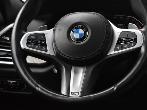 Used 2021 BMW X6 xDrive40i w/ M Sport Package image 31