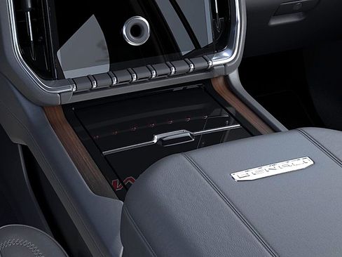 New 2026 GMC Yukon XL Denali w/ LPO, Floor Liner Package AWD/4WD image 23