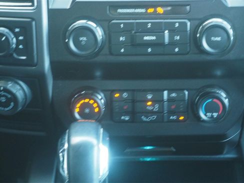 Used 2020 Ford F150 XLT w/ Equipment Group 302A Luxury image 20