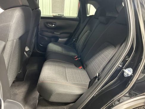 Certified 2025 Honda HR-V Sport image 18