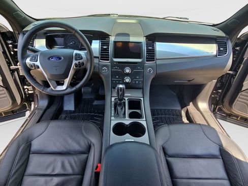Used 2019 Ford Taurus SEL w/ Equipment Group 201A FWD image 10