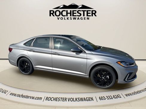 New 2026 Volkswagen Jetta SE FWD image 11