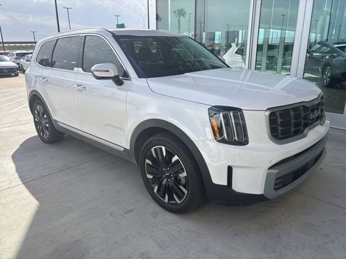 Used 2023 Kia Telluride SX Prestige image 3