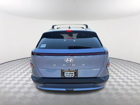 Used 2024 Hyundai Kona SEL FWD image 6