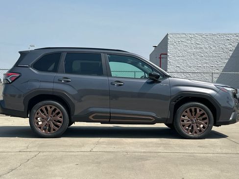 New 2026 Subaru Forester Touring AWD/4WD image 2