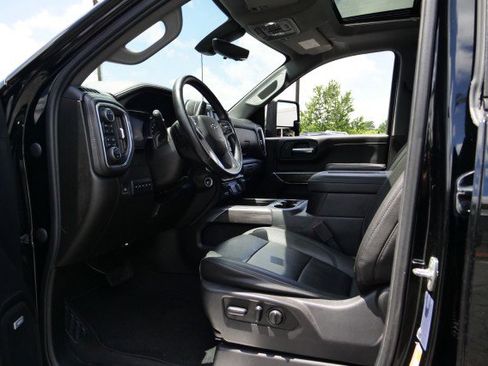 Used 2022 Chevrolet Silverado 2500 LTZ w/ LTZ Plus Package AWD/4WD image 25