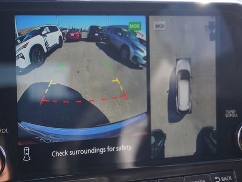 Used 2021 Nissan Rogue Platinum image 30